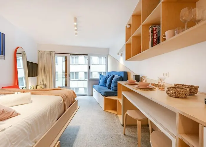 Apartment Casiola - Colorful Near The Sea *