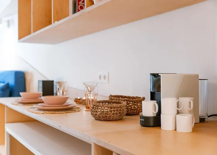 Apartment Casiola - Colorful Near The Sea *